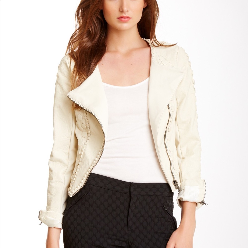 🥰CATHERINE MALANDRINO Cropped Leather Jacket